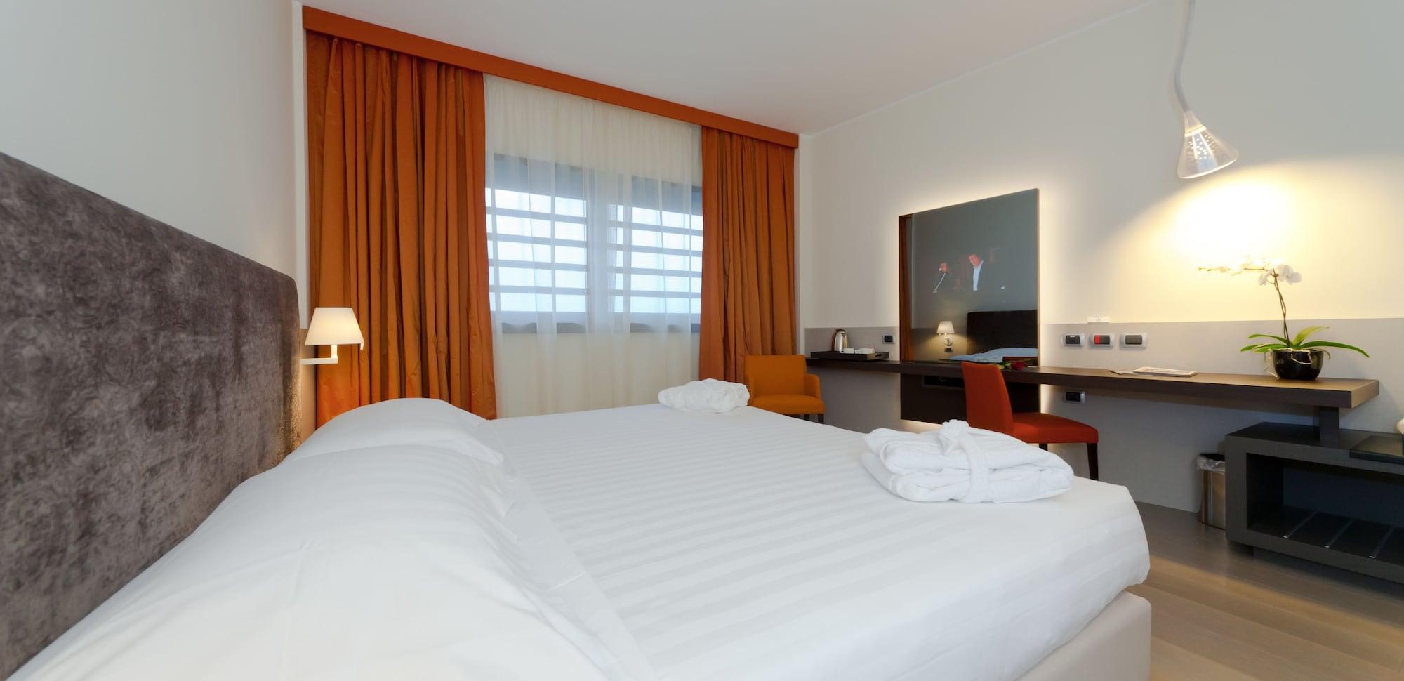 Rmh Modena Des Arts Hotell Eksteriør bilde